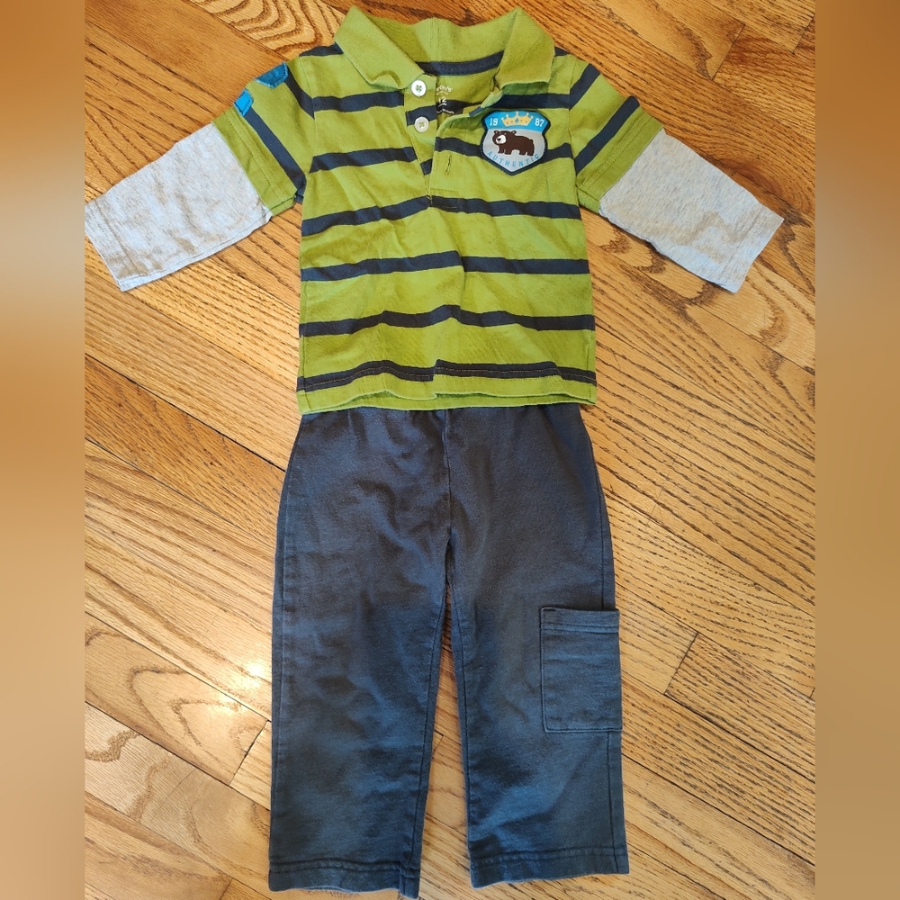 Carters 12 Mo. Striped Green and Grey Outfit